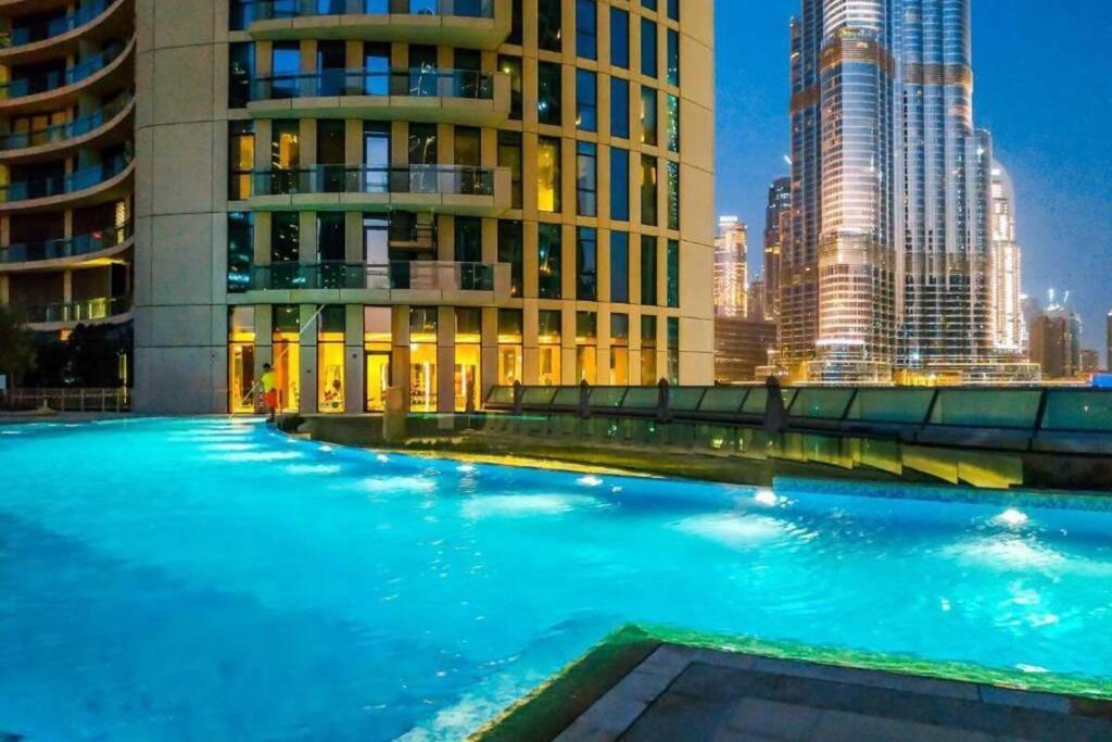 First Class 3Br With Full Burj Khalifa And Fountain View Dubai Exterior photo
